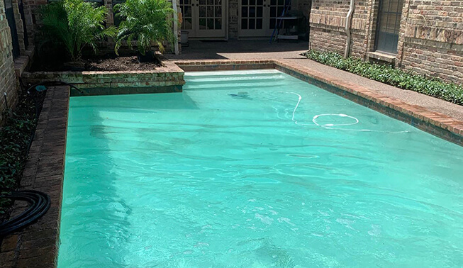 Pool Maintenance & Service Pool Maintenance and Service