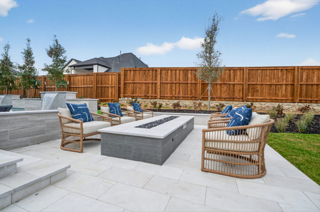 Luxury Firepit with seating