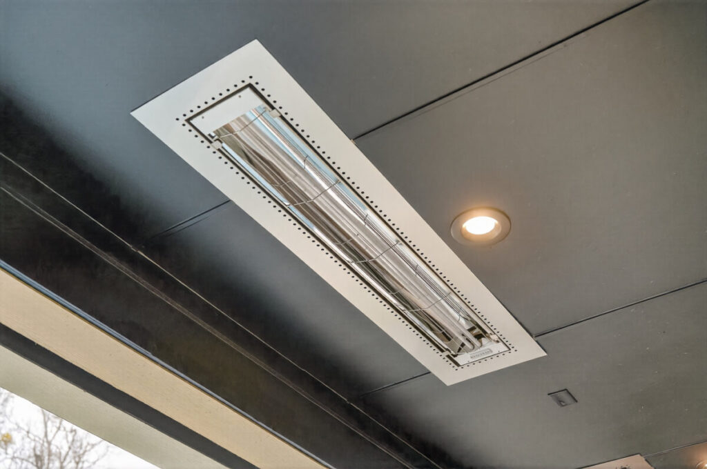 Light features AC Unit
