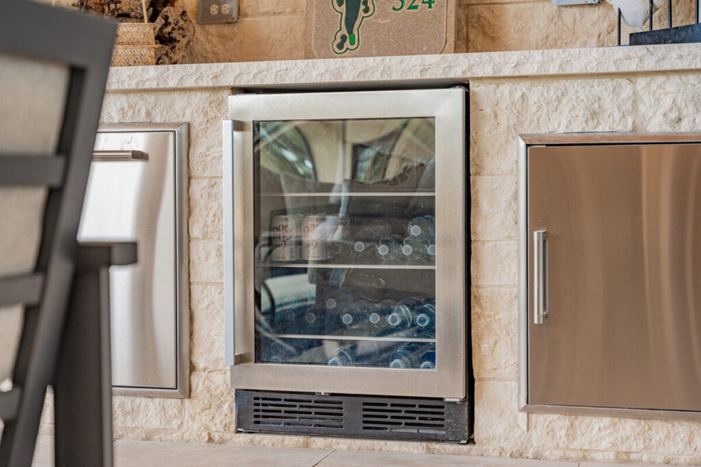 outdoor living built-in drink cooler
