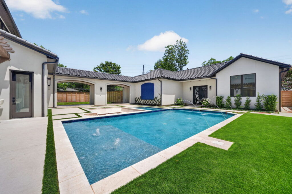 custom pool designer