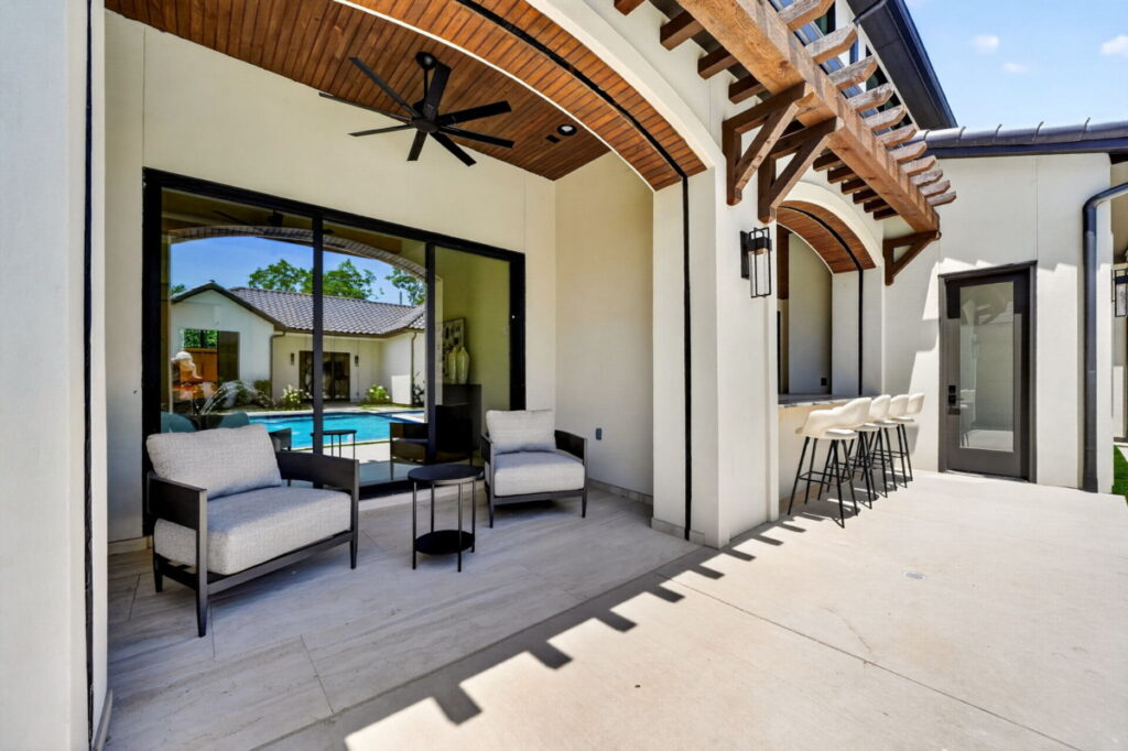 patio builder