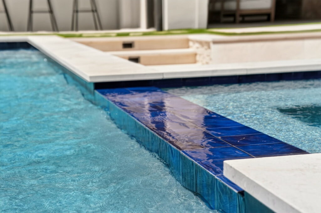 custom swimming pool builder
