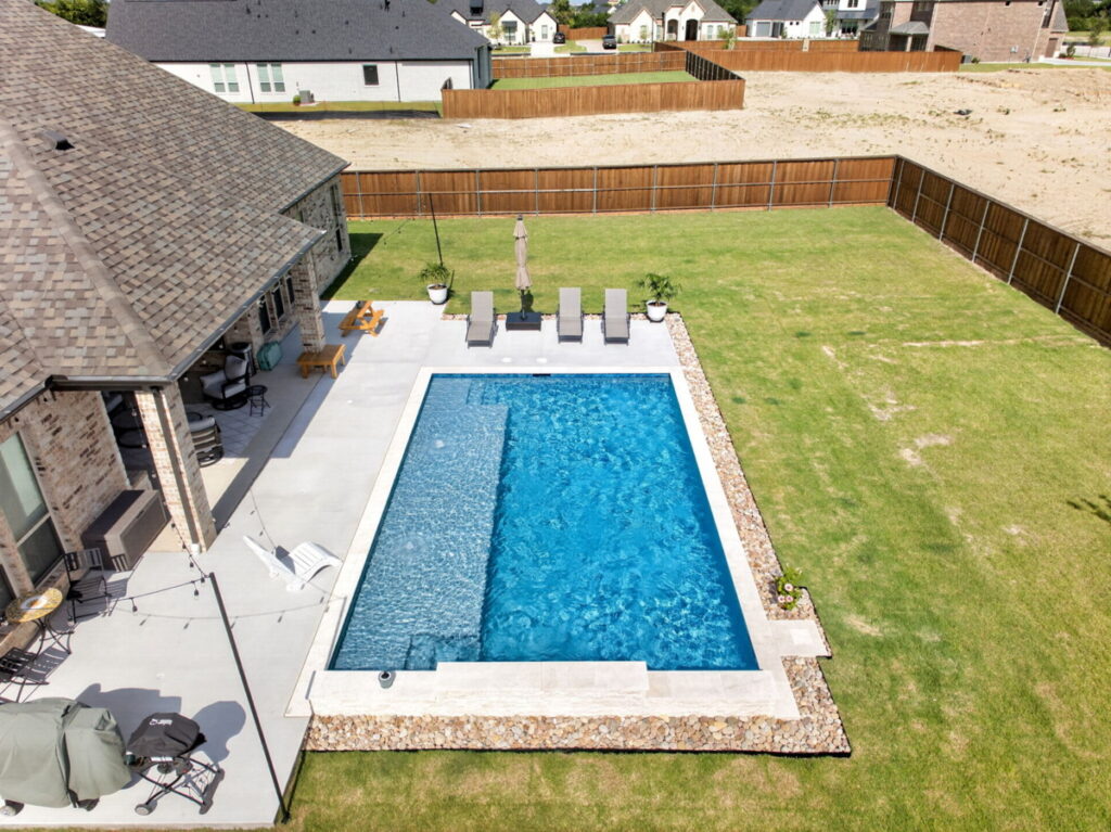 swimming pool contractors
