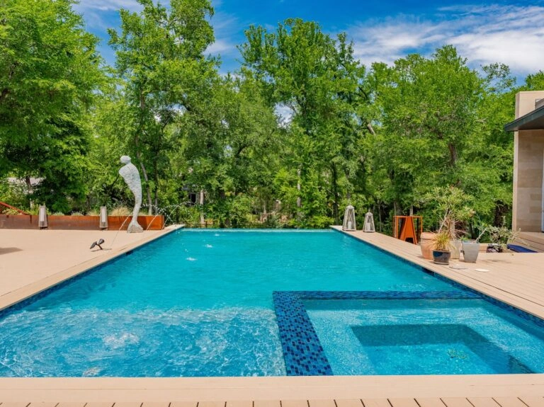 Custom Pool Construction Rowlett, TX